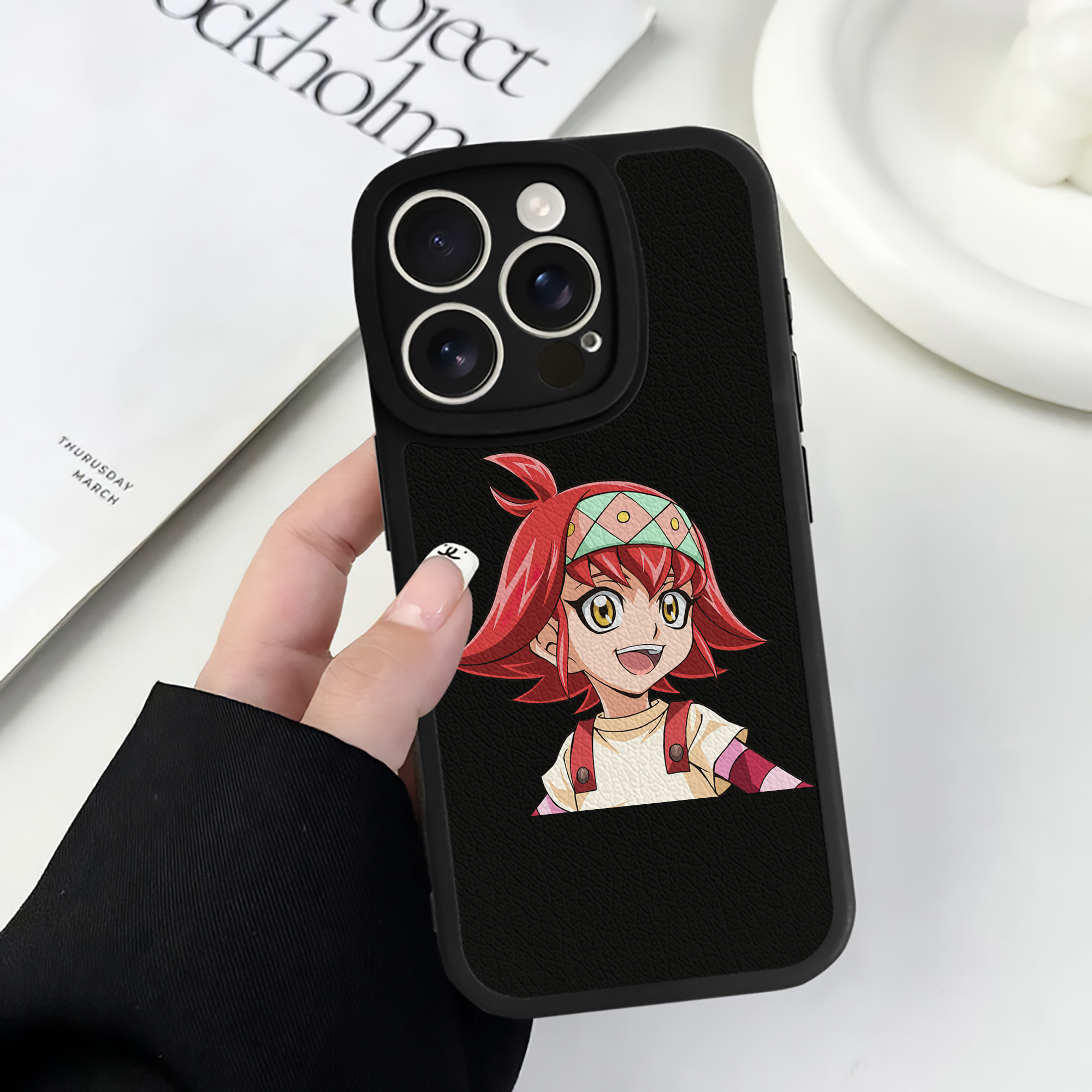 遊☆戯☆王 Yu-Gi-Oh! 【iPhone 16シリーズ対応】シリコンスマホケース（レザー調） 材質：シリコン